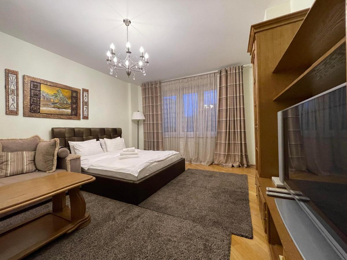 Arenda Apartments - Surganova,5A Minsk Buitenkant foto